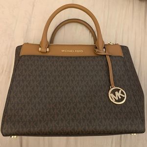 Michael Kors bag with attachable strap